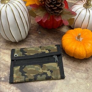Camouflage Zip Wallet
